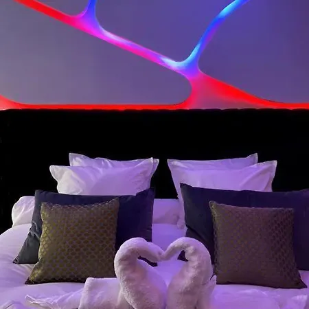Krystalisya Room Suite Spa Privatif Sauna Jacuzzi Siege Massant Marseille Exterior photo