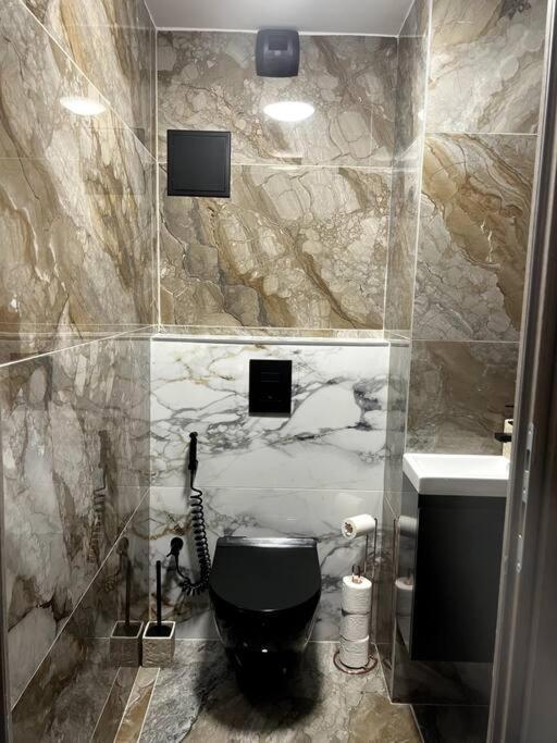 Apartment Krystalisya Privatif Sauna Jacuzzi Siege Massant *